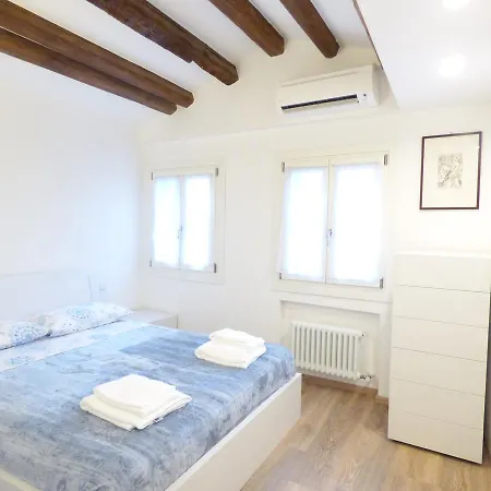 Apartment Ca' Lio *